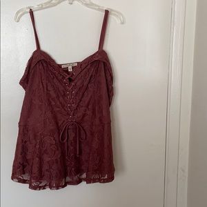 Going out lace top, perfect for summer / spring.